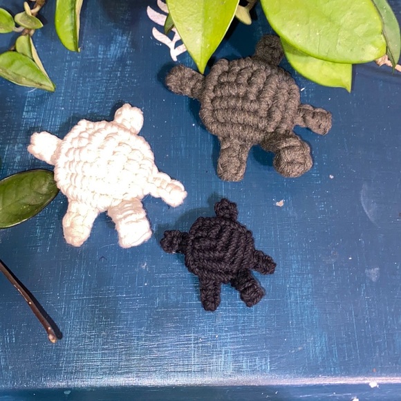 Now accepting Custom Hand Crafted Macrame orders ! - Picture 14 of 16